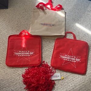 Macys 2024 2023 Thanksgiving Day Parade swag seat cushion Pom poncho confett bag